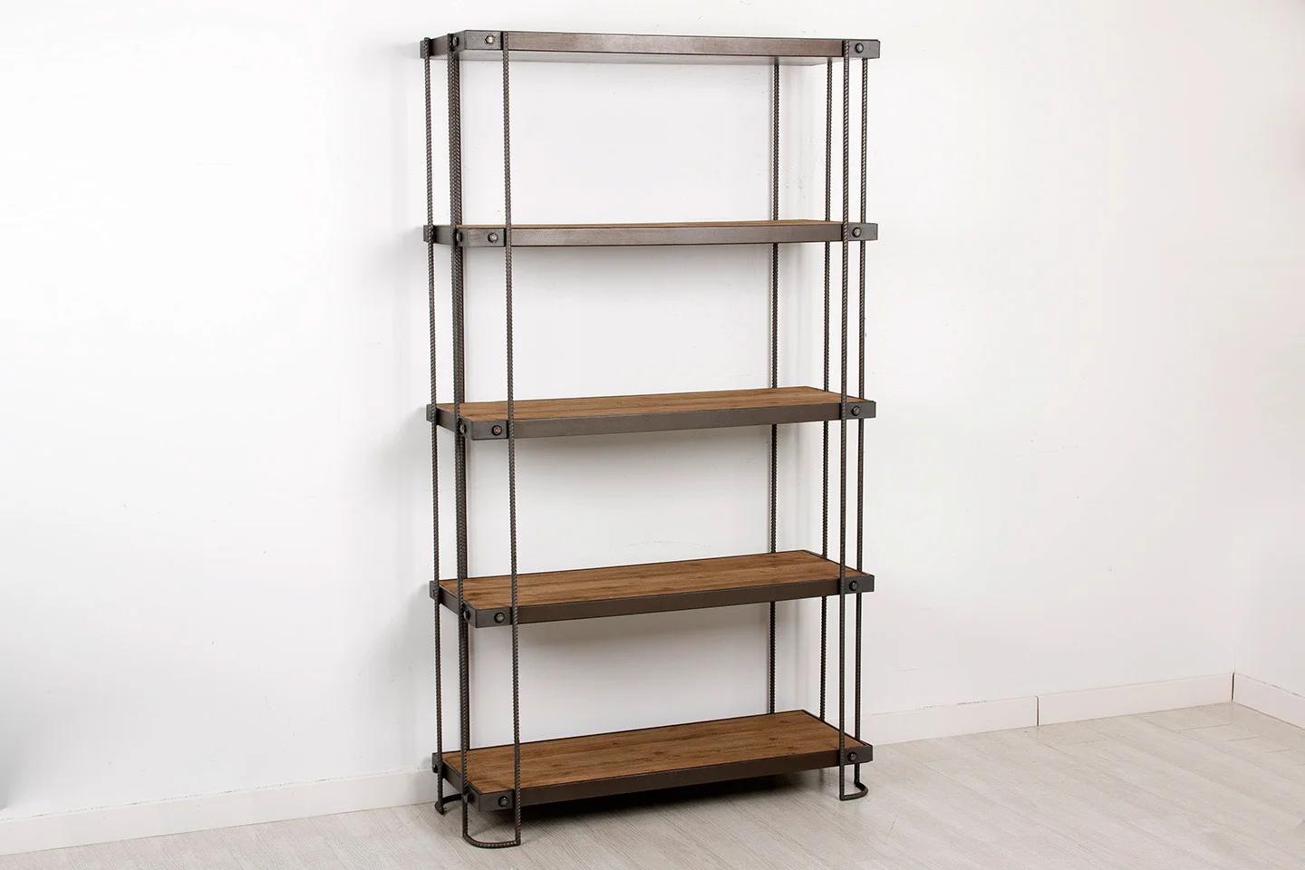 Librería industrial Loft New York