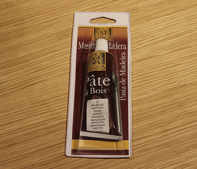 Masilla de madera tubo caoba 50gr.