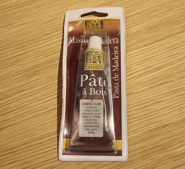 Masilla de madera tubo color roble claro 50gr.