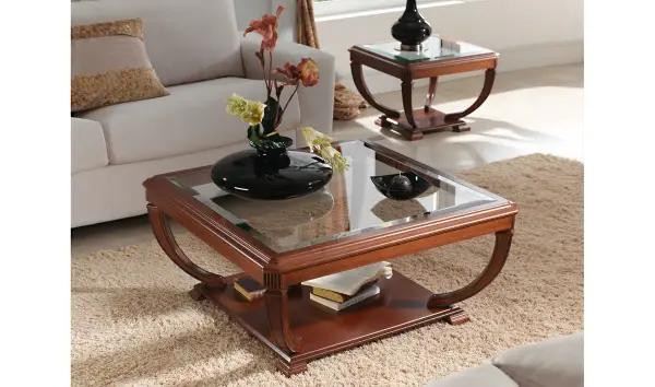 Mesa de centro cuadrada clásica Arides