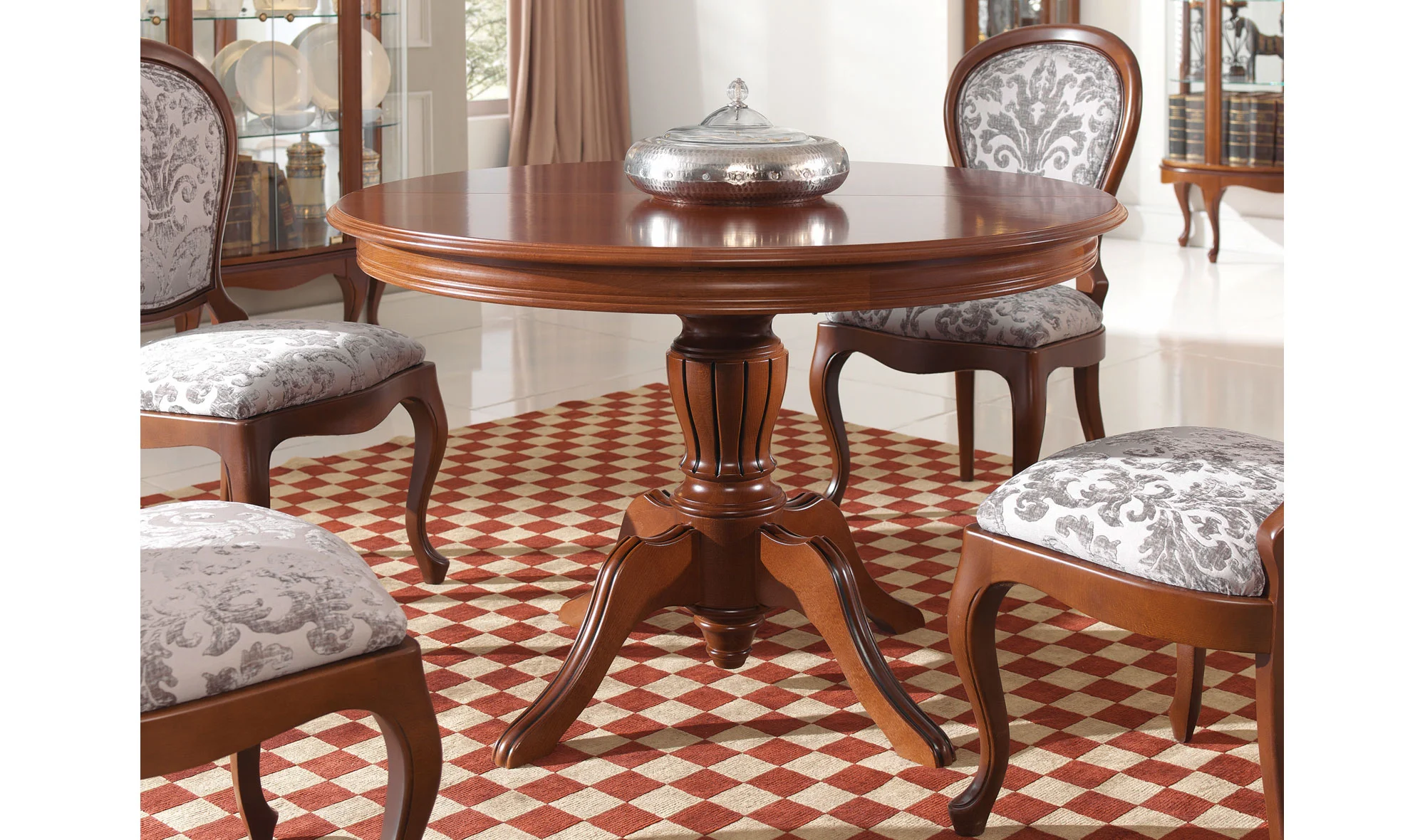 Mesa de comedor redonda extensible clásica Lopel