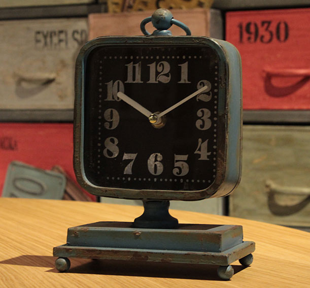Reloj de mesa Vintage azul