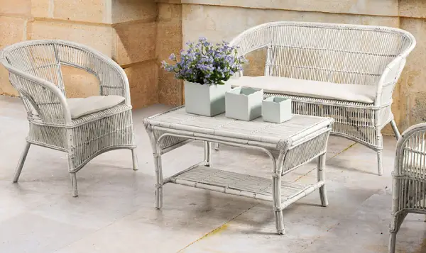 Salón blanco de jardín Tais