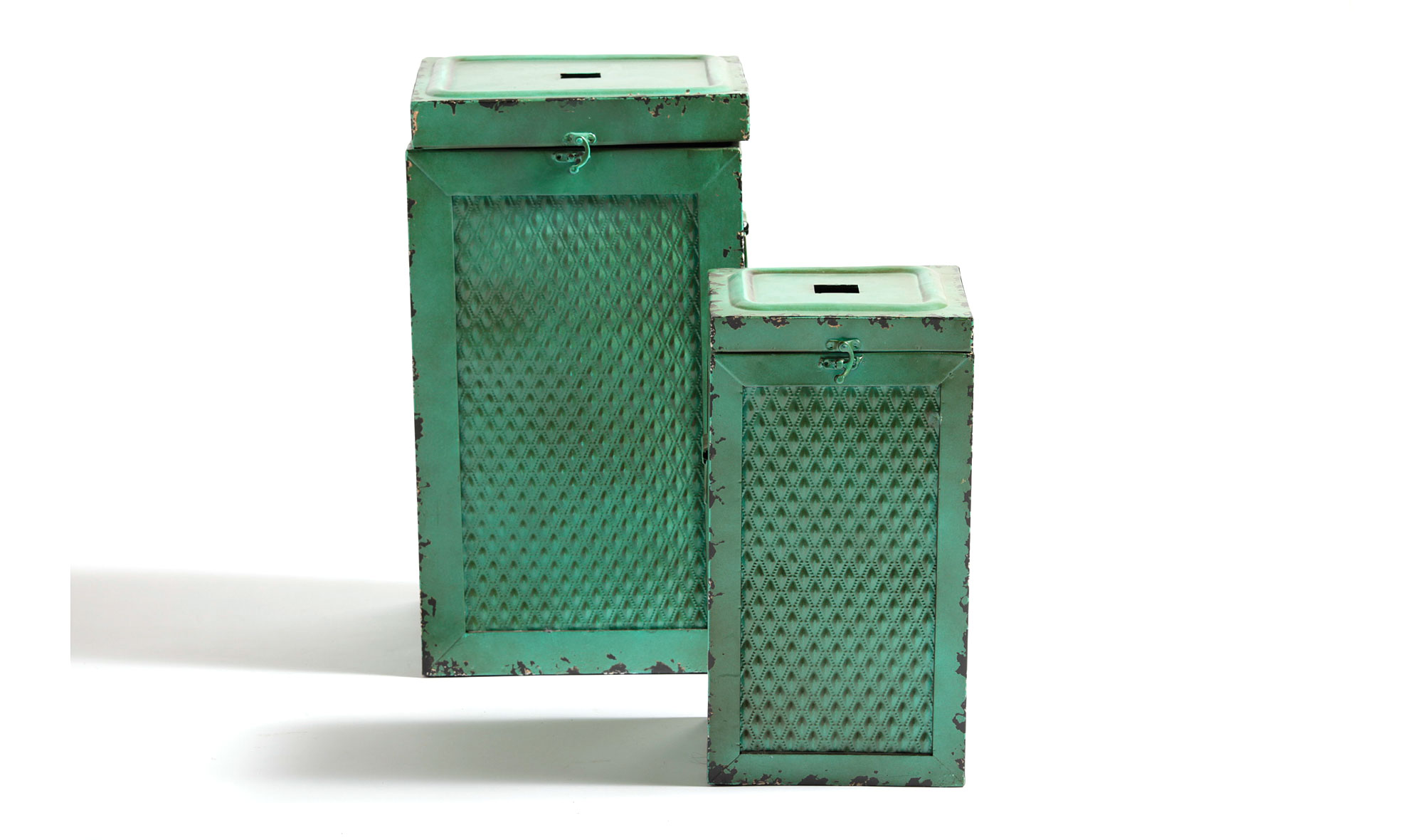 Set 2 taburetes bajos caja verde vintage Antique Set 2 taburetes bajos caja verde vintage Antique