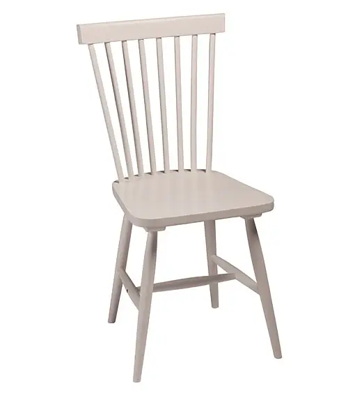 Silla blanca cocina