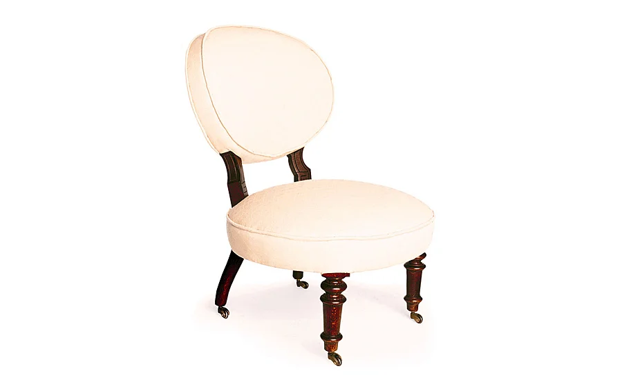 Silla con ruedas tapizada Blanca Clásica