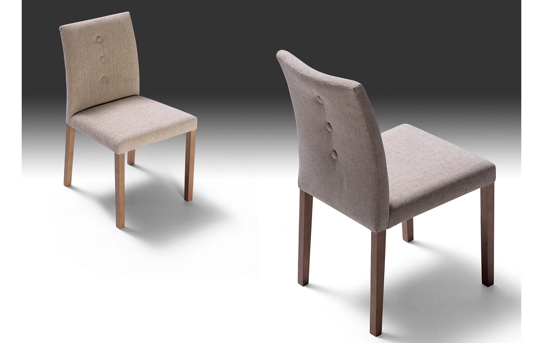 Silla tapizada Lucía con botones