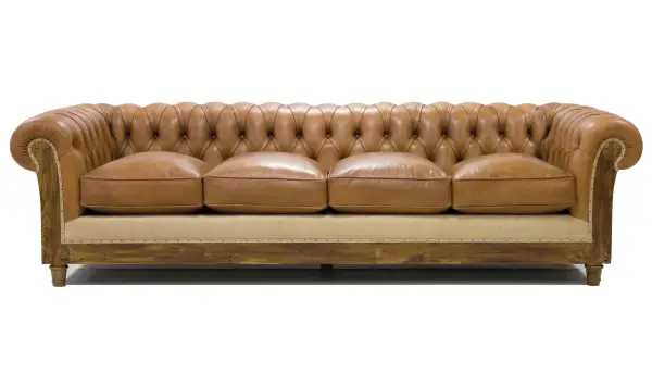 Sofá 4 plazas marrón chesterfield Chesire
