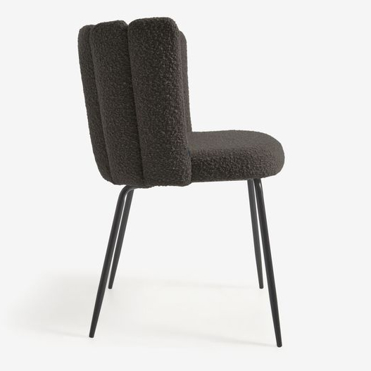 Silla tapizada en borrego negro y metal negro Aniela