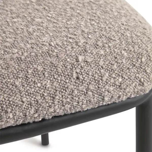 Silla tapizado en borrego gris claro y metal negro Ciselia