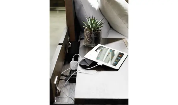 Mesa de noche confort Artisan