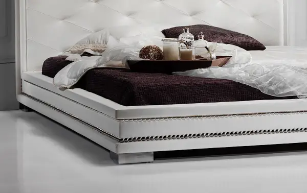 Cama de Piel Bel-Air