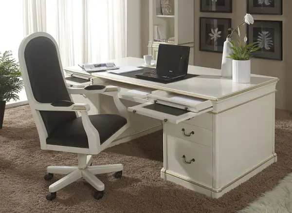 Mesa de Escritorio Clásica Austrel