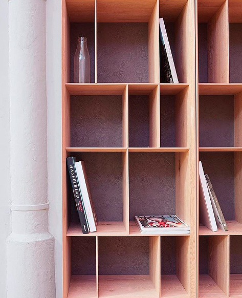 Librería nórdica pequeña Epura