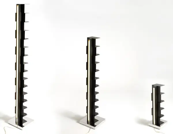 Librero vertical con luz Ptolomeo