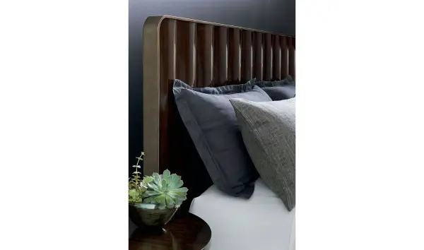 Cama Queen Streamline