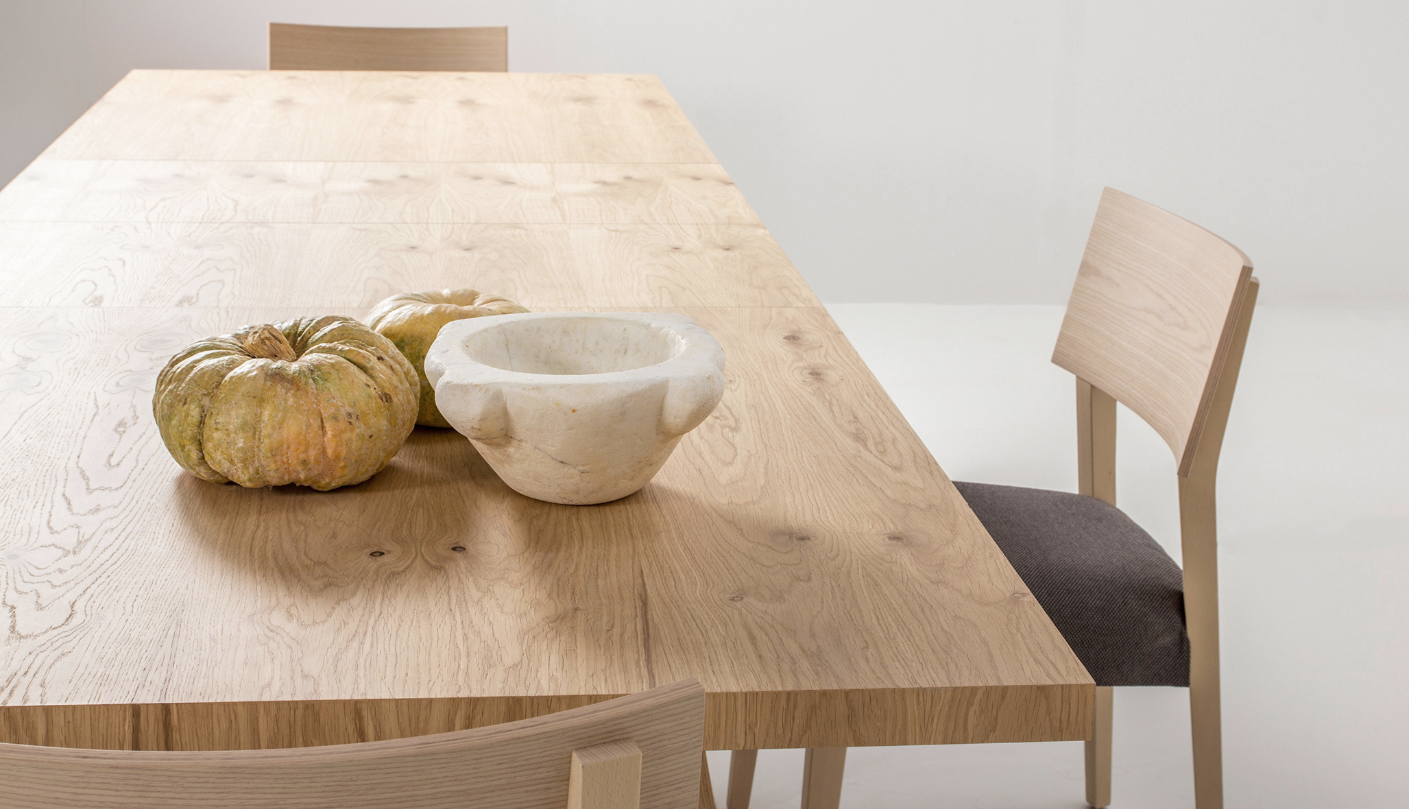 Mesa de comedor tablero natural May
