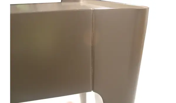 Mesa de escritorio moderna Calgary. Lig Defectos