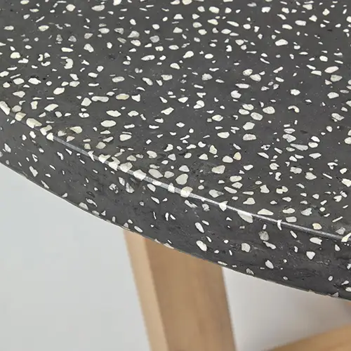 Mesa de comedor redonda de jardín negra Shanelle