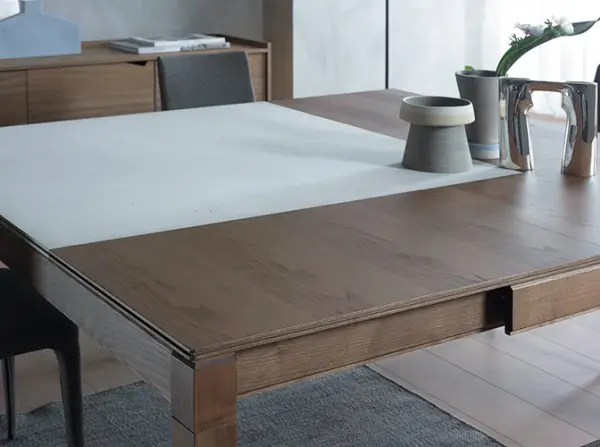 Mesa comedor extensible cuadrada Plúrimo