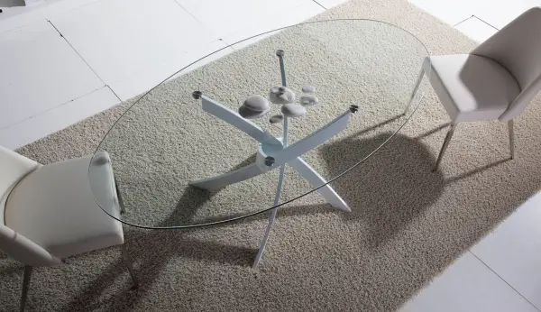 Mesa de comedor ovalada lacada Moderna Xenon