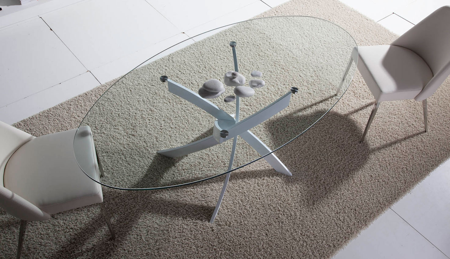 Mesa de comedor ovalada lacada Moderna Xenon