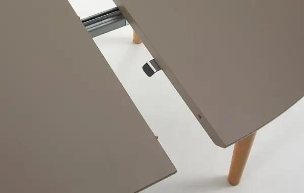 Mesa de Comedor redonda marrón Moderna Oqui