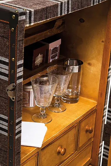 Mueble Bar Baul Highlands