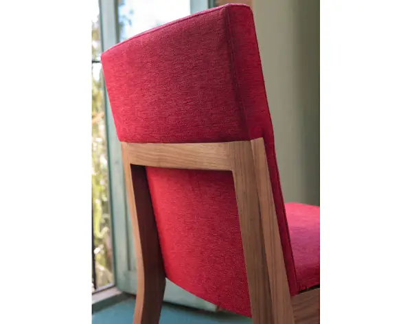 Silla moderna Tayabas