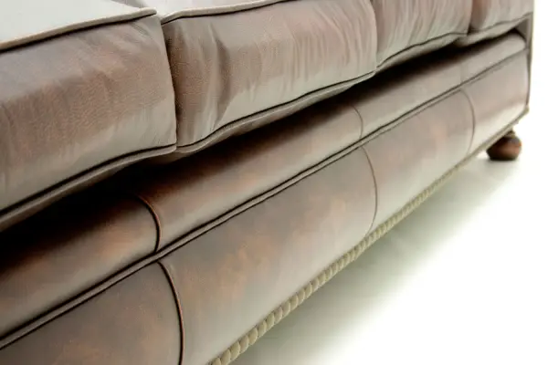 Sofá Chesterfield Loor Piel Envejecida