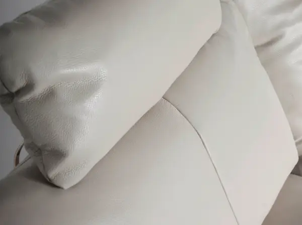 Sofá con chaise longue piel y acero Otranto
