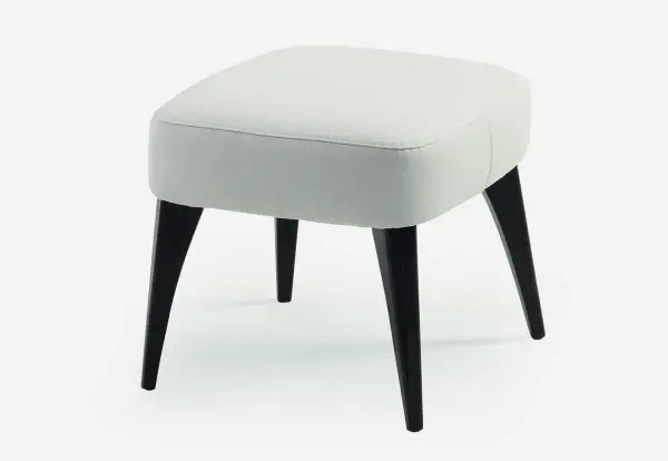Puff Tebas patas de madera
