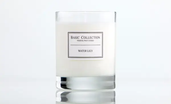 Vela Water Lily 30cl Basic Collection