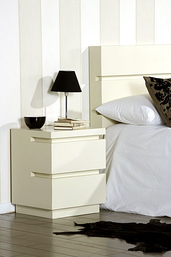 Mesa Noche Belagio Blanco Roto