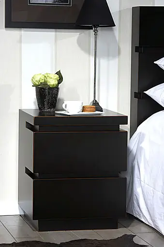 Mesa de Noche Belagio Negra