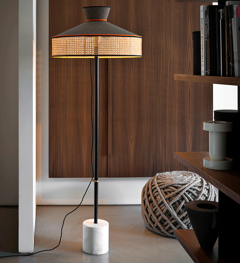 Lámpara de pie Gebrüder Thonet Wagasa
