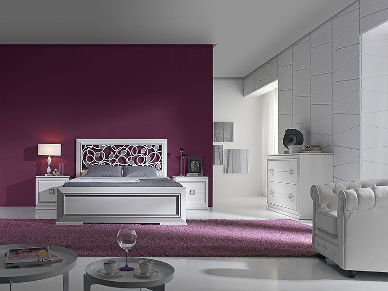 Cabecero Calado en blanco y plata para cama de 150 cms.