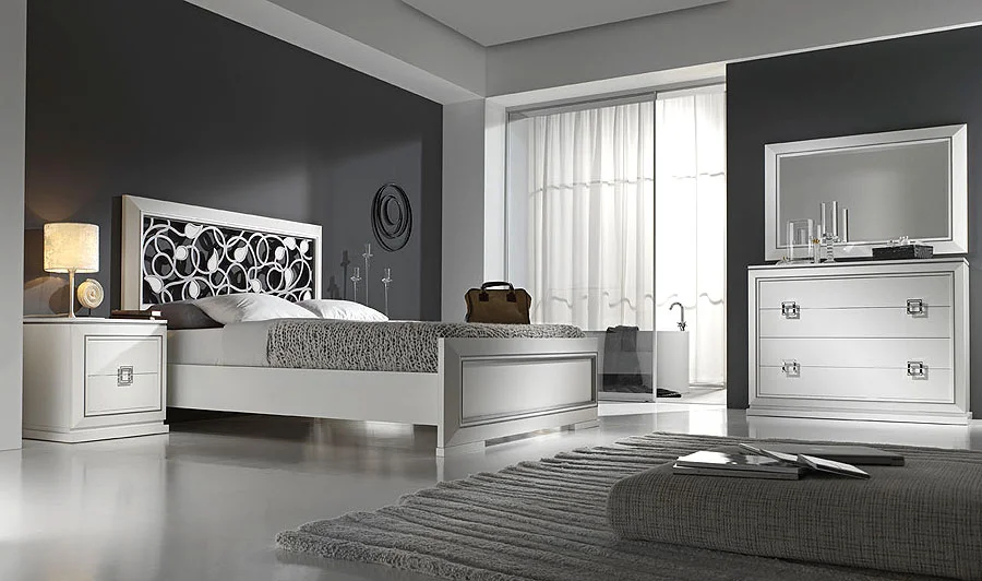 Cabecero Calado en blanco y plata para cama de 150 cms.