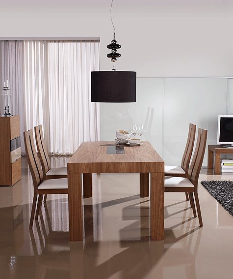 Mesa de Comedor De Nogal Americano Preludio Line